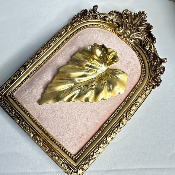 Oversized Vintage 80s Gold Tone Leaf Brooch Pin Statement Unisex Jewelry Retro - Picture 1 of 7